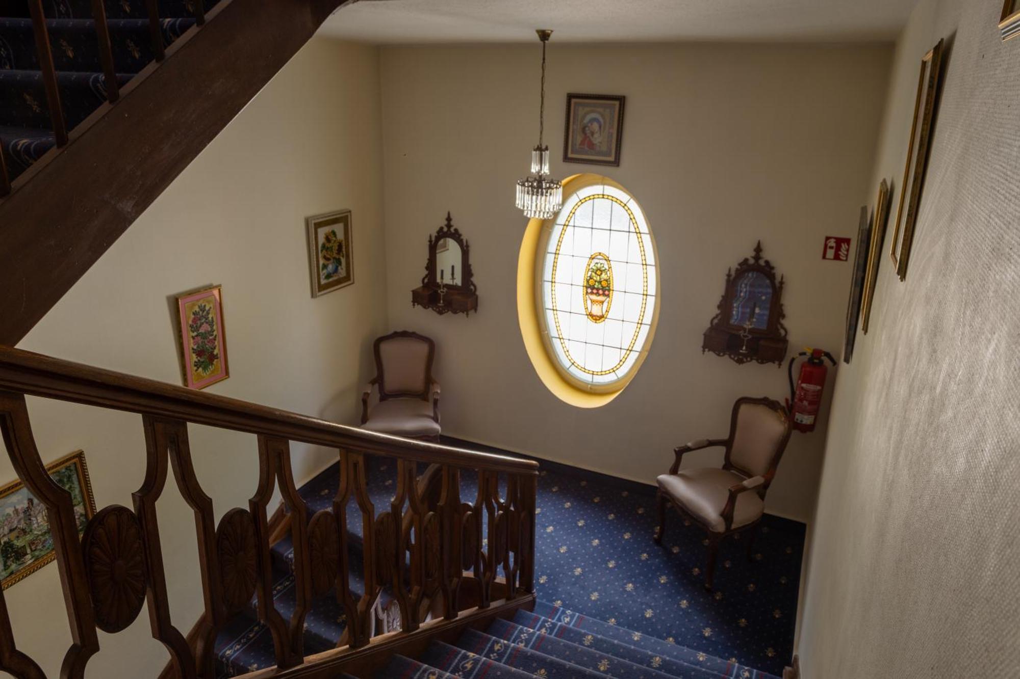 Hotel Weisses Haus Бад-Кіссінген Екстер'єр фото